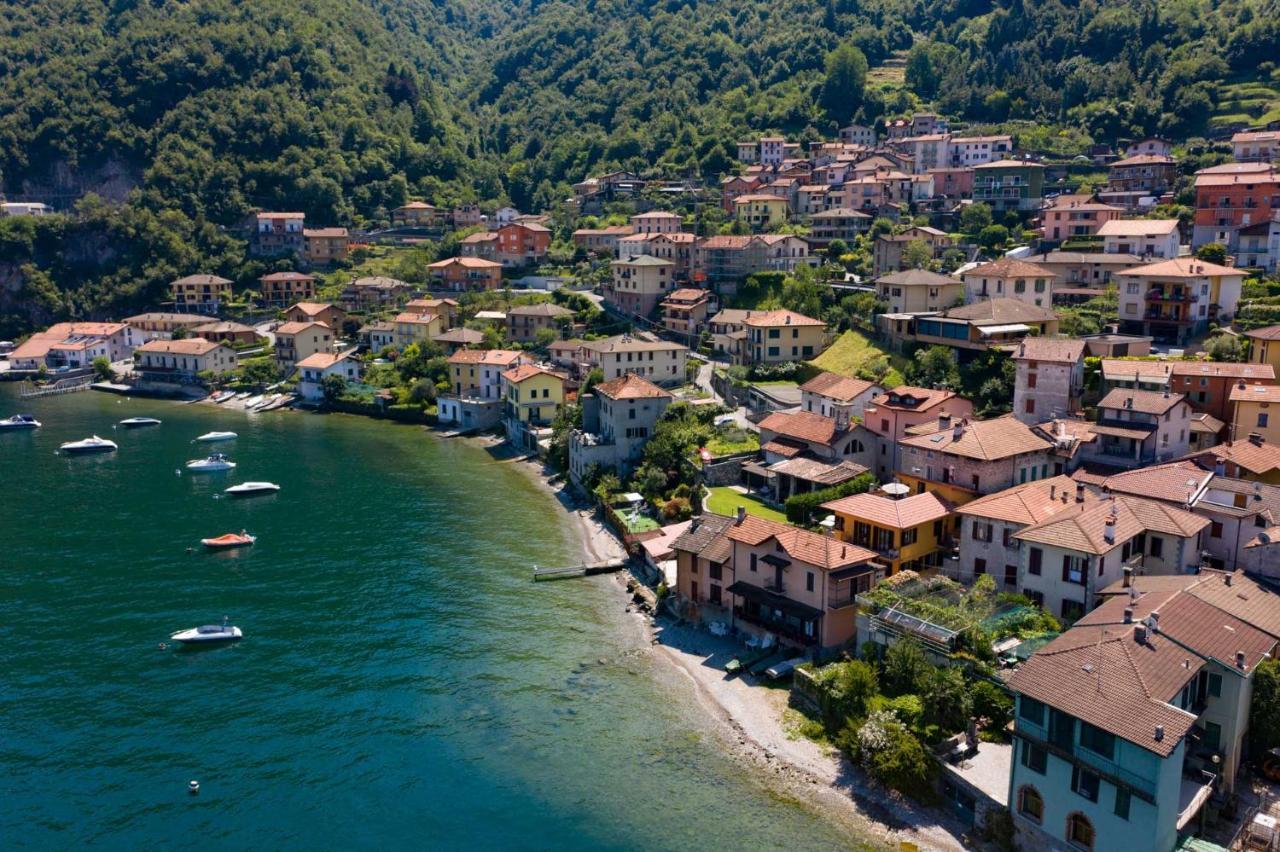 La Terrazza Sul Lago Lezzeno Luaran gambar