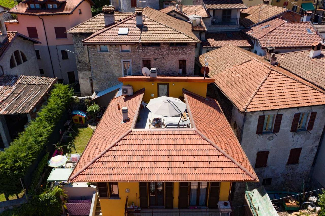 La Terrazza Sul Lago Lezzeno Luaran gambar